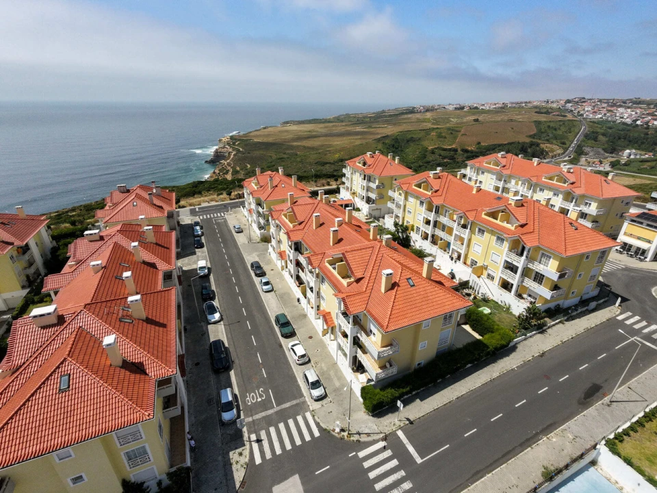 Apartamento T3 para Venda em Ericeira Foto 1
