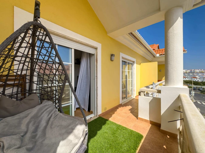 Apartamento T3 para Venda em Ericeira Foto 3