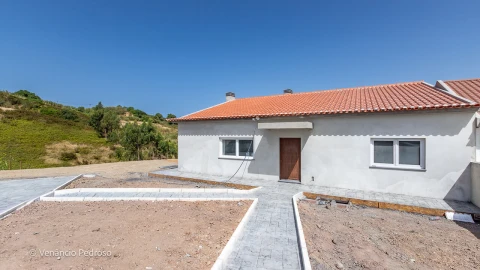 Moradia T3 para Venda em Encarnação