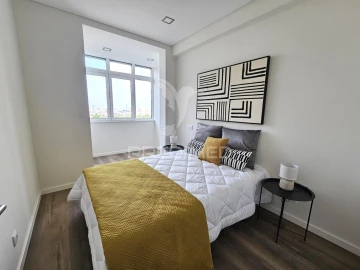 Apartamento T3 para Venda em Benfica