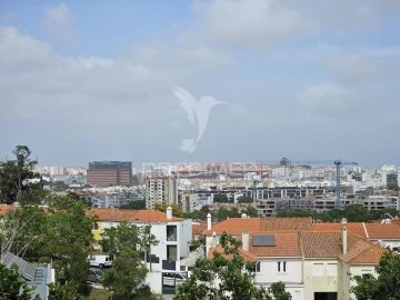 Apartamento T3 para Venda em Benfica
