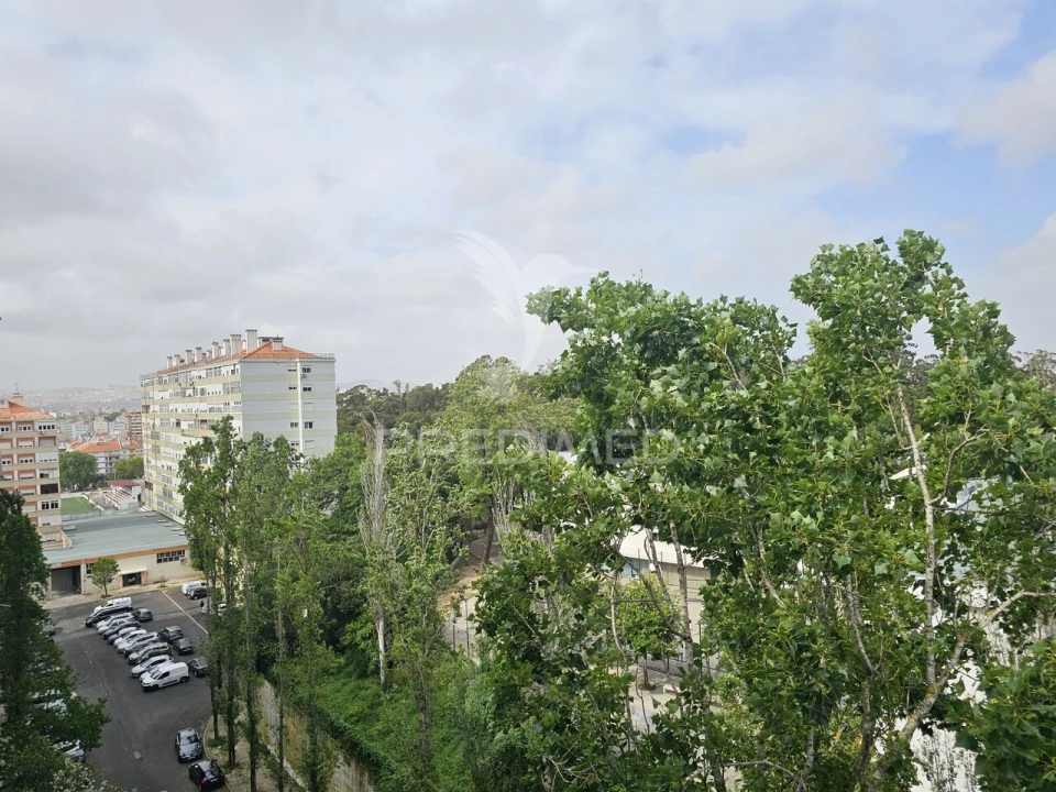 Apartamento T3 para Venda em Benfica Foto 25