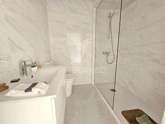 Apartamento T3 para Venda em Benfica Foto 11