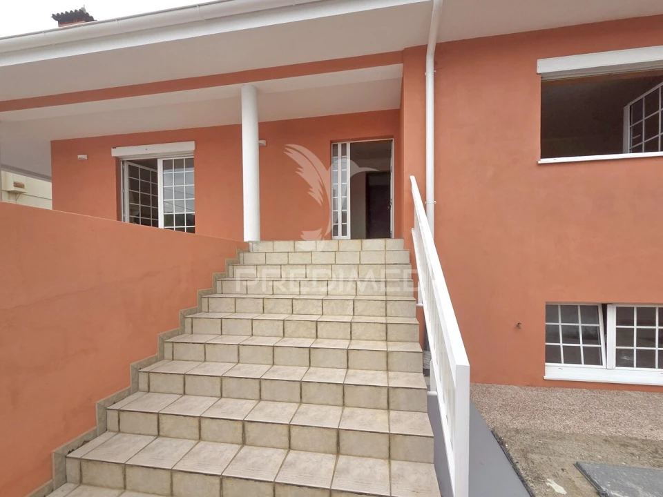 Moradia T3 para Venda em Canedo, Vale e Vila Maior Foto 10