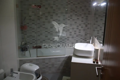 Apartamento T3 para Venda em Corroios