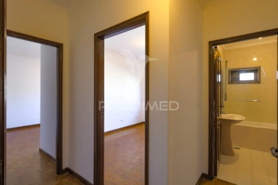 Apartamento T3 para Venda em São Mamede de Infesta e Senhora da Hora