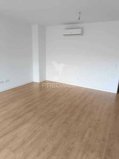 Apartamento T3 para Venda em Peso da Régua e Godim