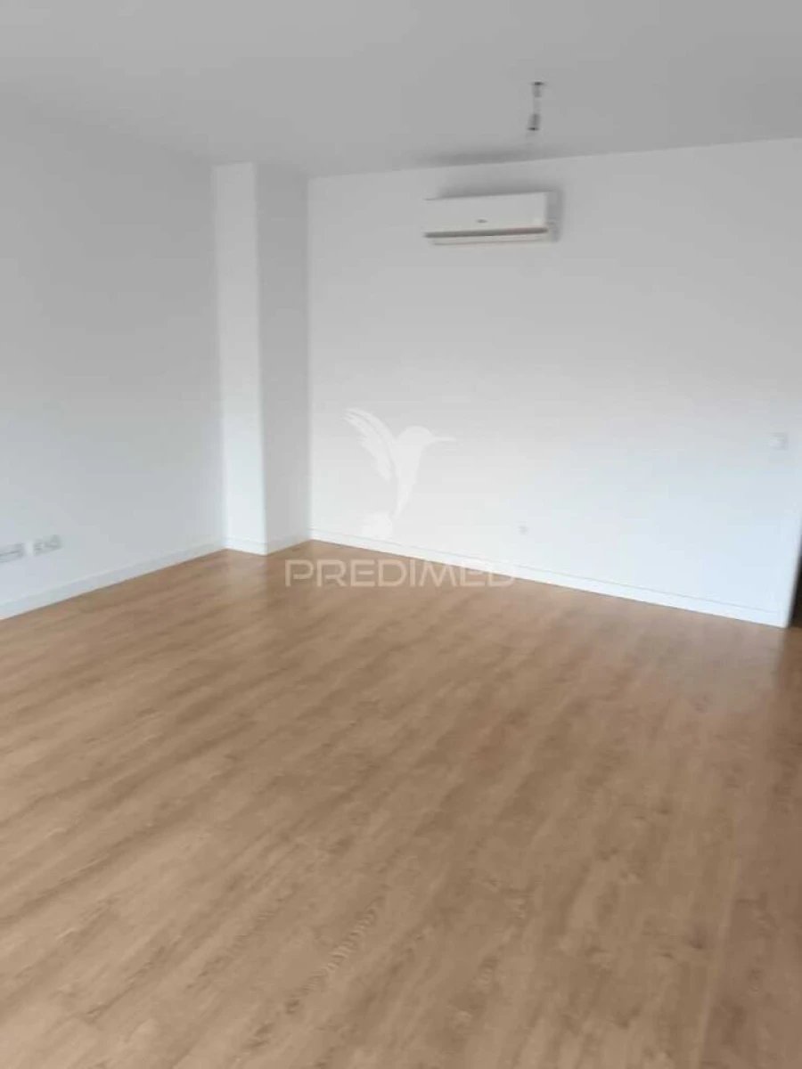 Apartamento T3 para Venda em Peso da Régua e Godim Foto 32