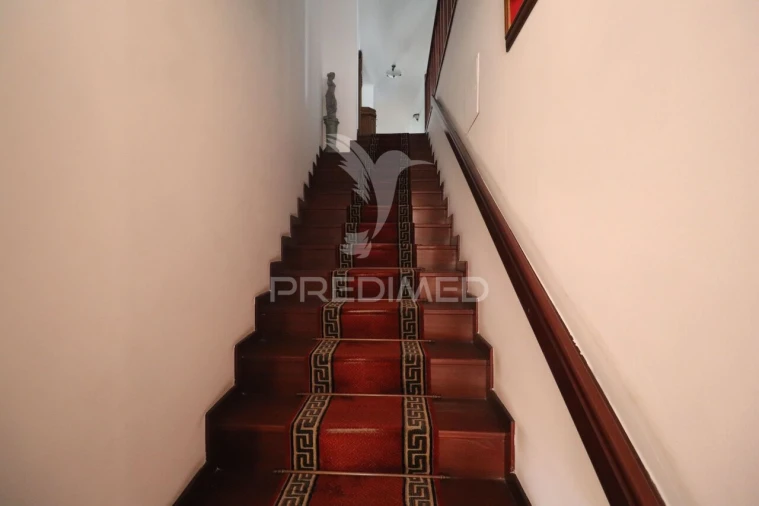 Moradia T3 para Venda em Vila Verde e Barbudo Foto 11