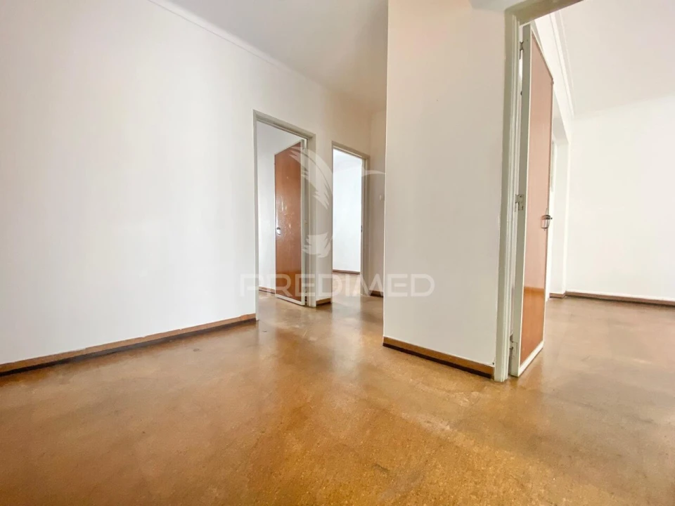 Apartamento T2 para Venda em Santa Iria de Azoia, São João da Talha e Bobadela Foto 4
