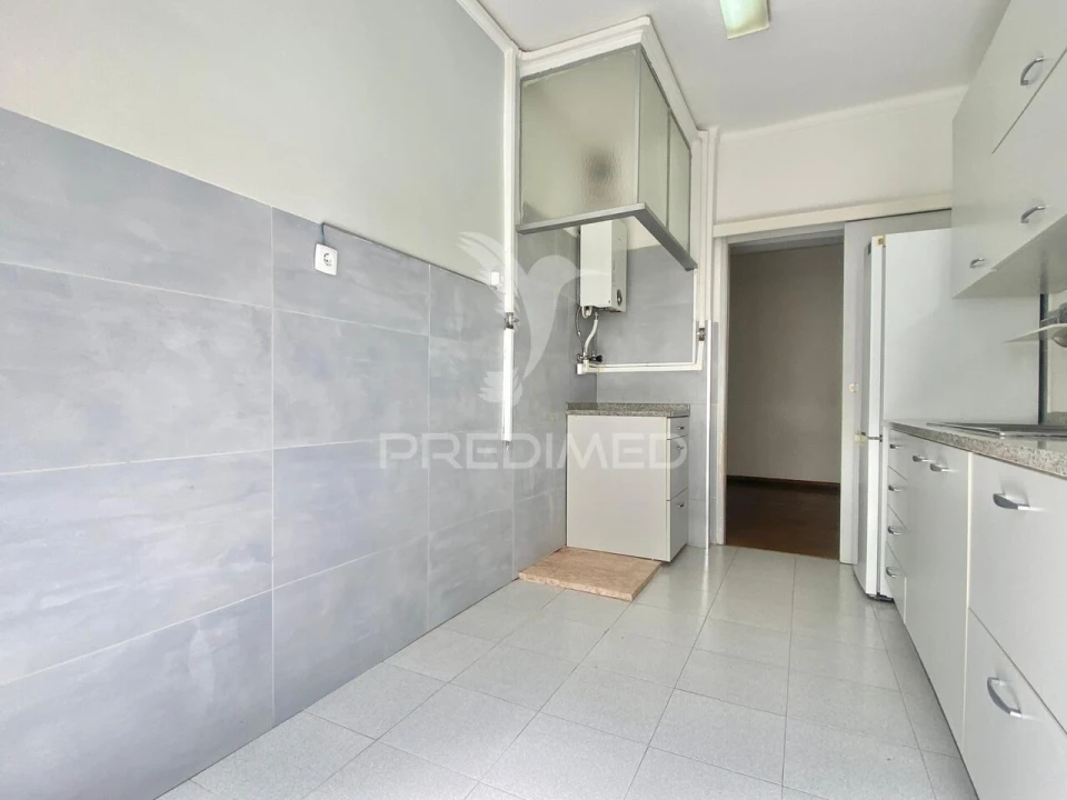 Apartamento T2 para Venda em Santa Iria de Azoia, São João da Talha e Bobadela Foto 24