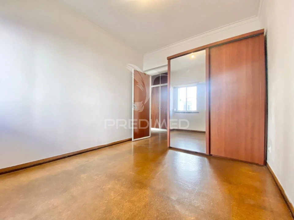 Apartamento T2 para Venda em Santa Iria de Azoia, São João da Talha e Bobadela Foto 21