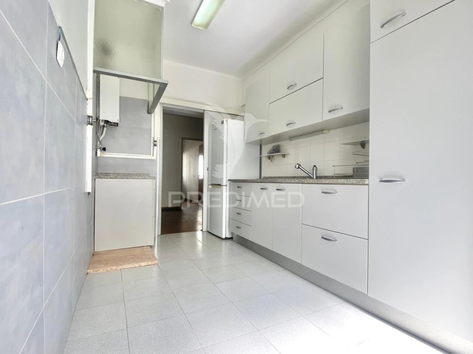 Apartamento T2 para Venda em Santa Iria de Azoia, São João da Talha e Bobadela Foto 27