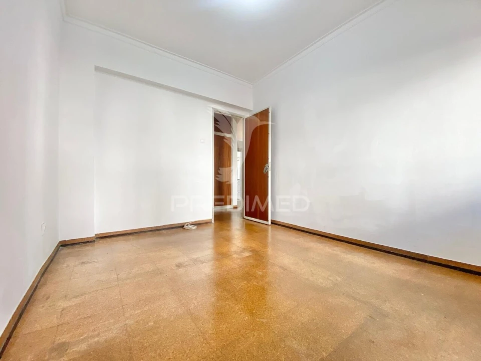 Apartamento T2 para Venda em Santa Iria de Azoia, São João da Talha e Bobadela Foto 22