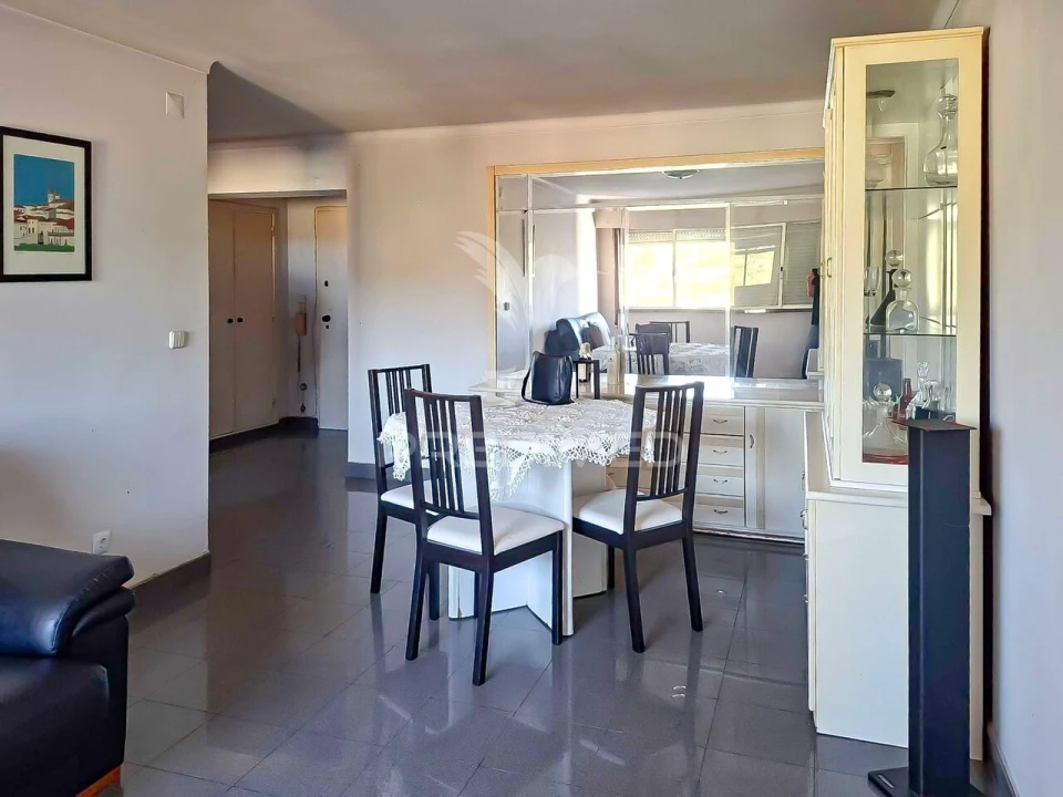 Apartamento T2 para Venda em Santo António dos Cavaleiros e Frielas Foto 12