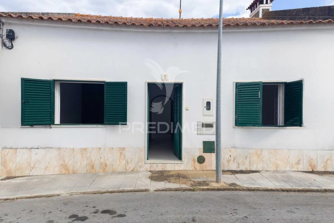 Moradia T2 para Venda em Nossa Senhora da Conceição, São Brás dos Matos, Juromenha Foto 1