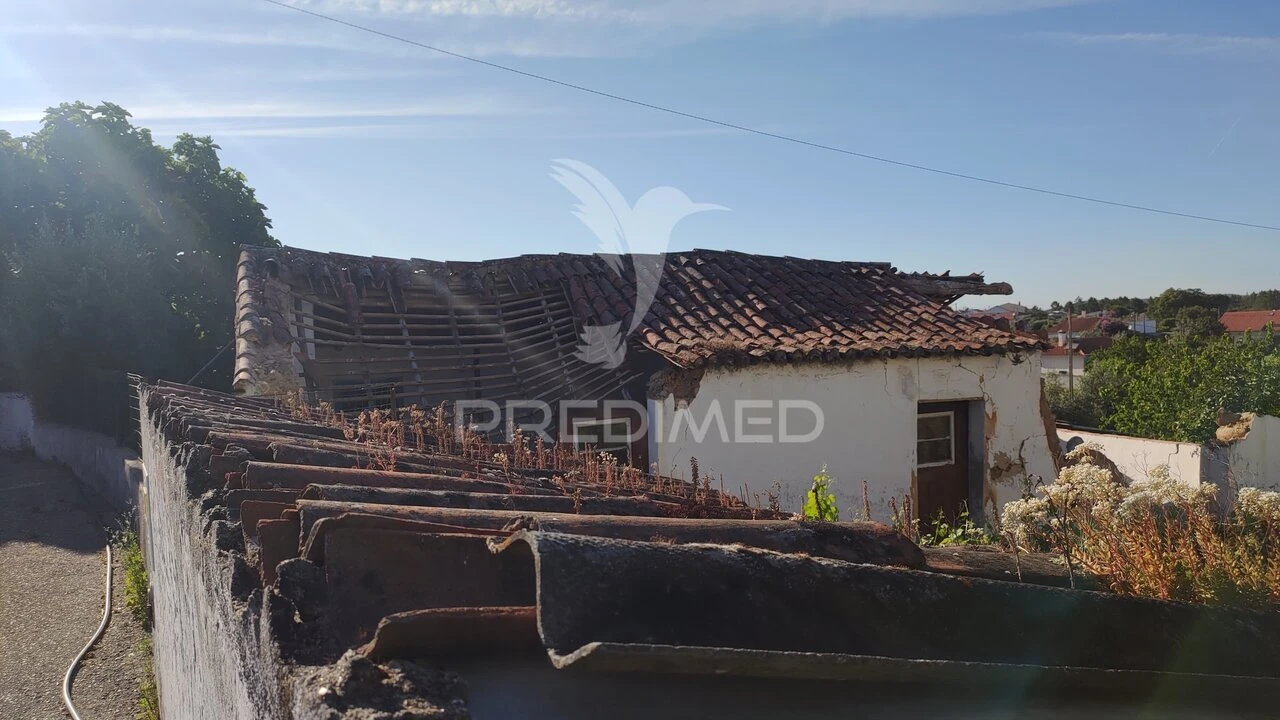 Moradia T3 para Venda em Santa Margarida da Coutada Foto 6