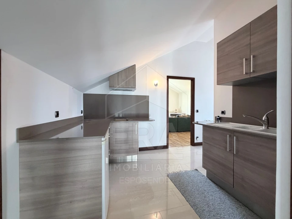Moradia T5 para Venda em Antas Foto 17
