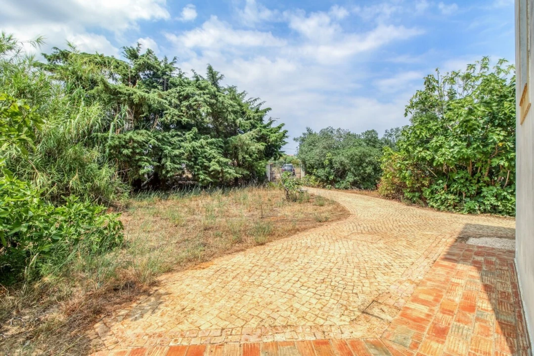 Moradia T3 para Venda em São Bartolomeu de Messines Foto 41