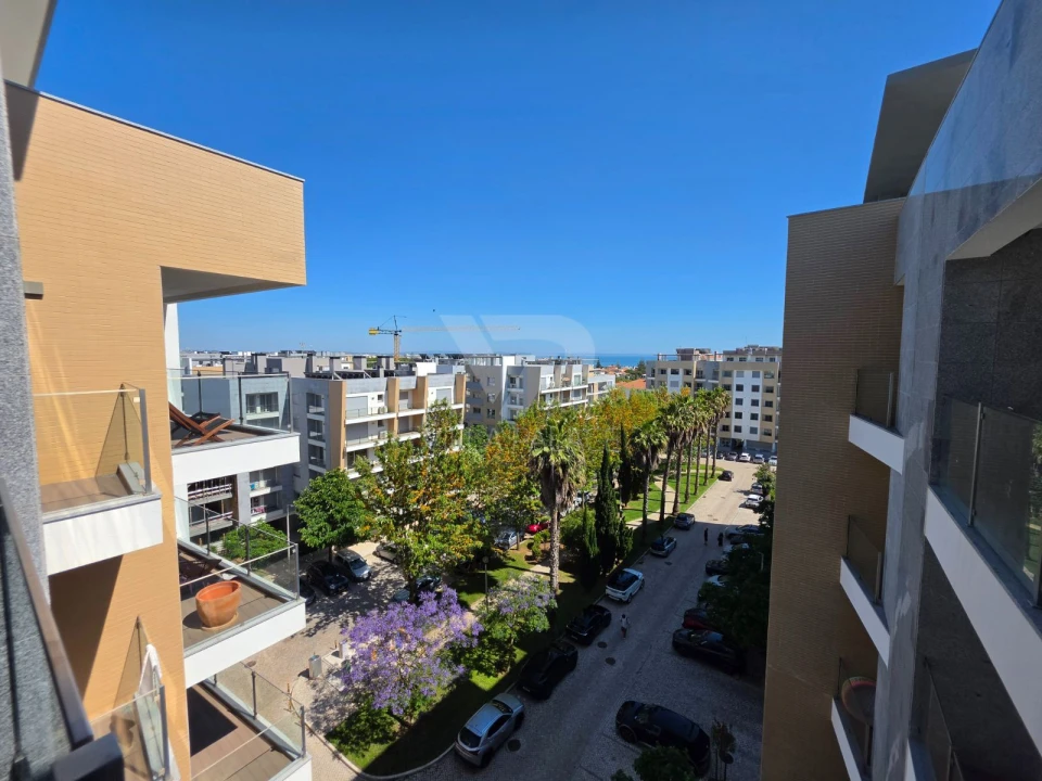 Apartamento T3 para Venda em Carcavelos e Parede Foto 23