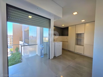 Apartamento T3 para Venda em Carcavelos e Parede