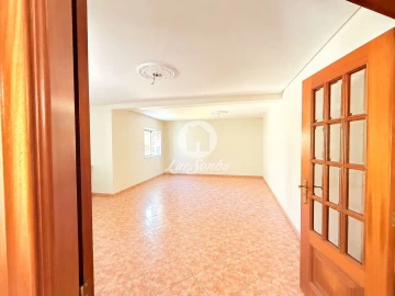 Moradia T3 para Venda em Antas
