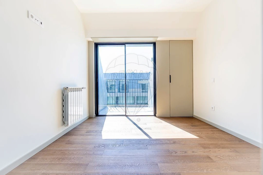 Apartamento T3 para Venda em Espinho Foto 15