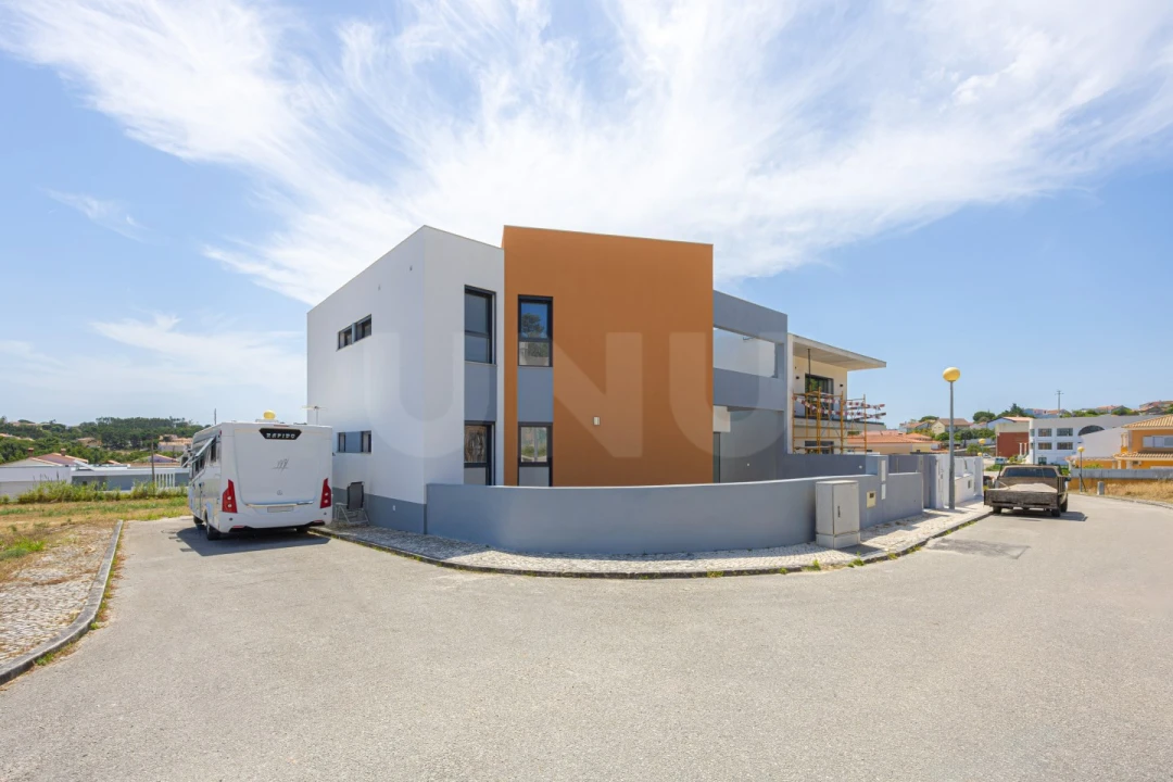 Moradia T3 para Venda em Nadadouro Foto 1