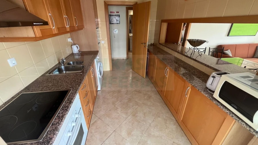 Apartamento T1 para Venda em Portimão Foto 3