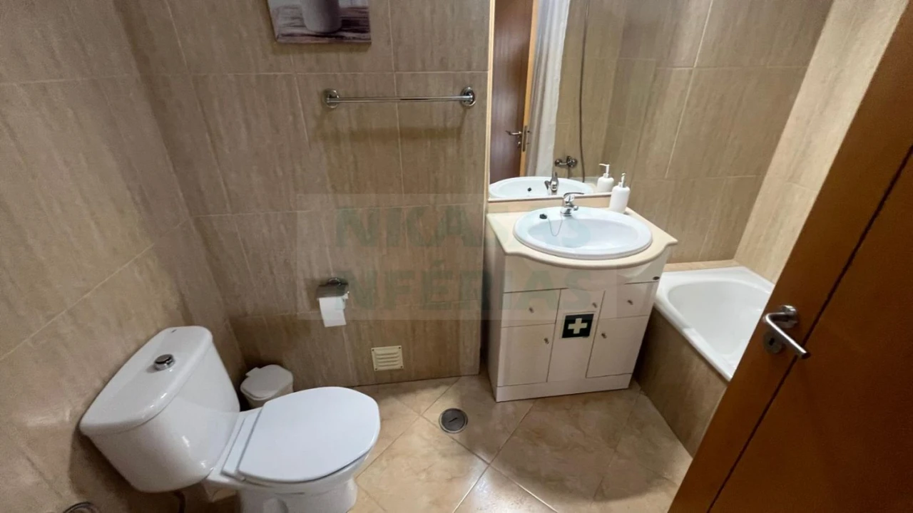 Apartamento T1 para Venda em Portimão Foto 9
