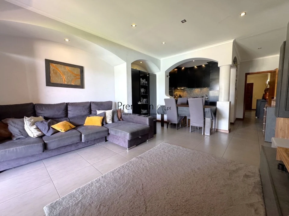 Apartamento T2 para Venda em Albufeira e Olhos de Água Foto 9