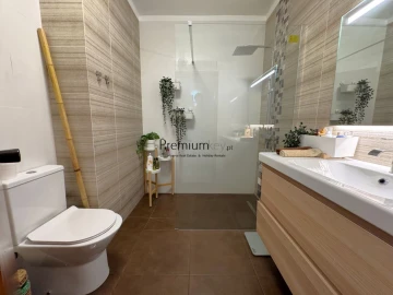 Apartamento T2 para Venda em Albufeira e Olhos de Água