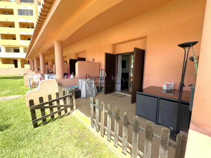 Apartamento T2 para Venda em Albufeira e Olhos de Água Foto 3