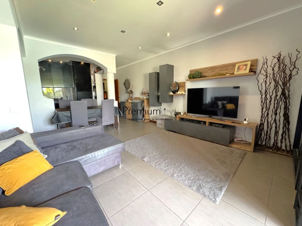 Apartamento T2 para Venda em Albufeira e Olhos de Água Foto 10