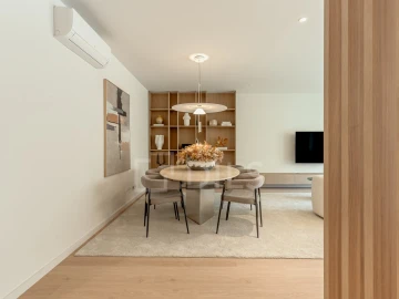 Apartamento T3 para Venda em Oeiras e São Julião da Barra, Paço de Arcos e Caxias