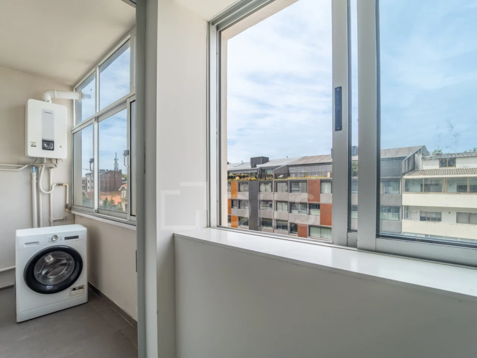 Apartamento T4 para Arrendamento em Aldoar, Foz do Douro e Nevogilde Foto 18