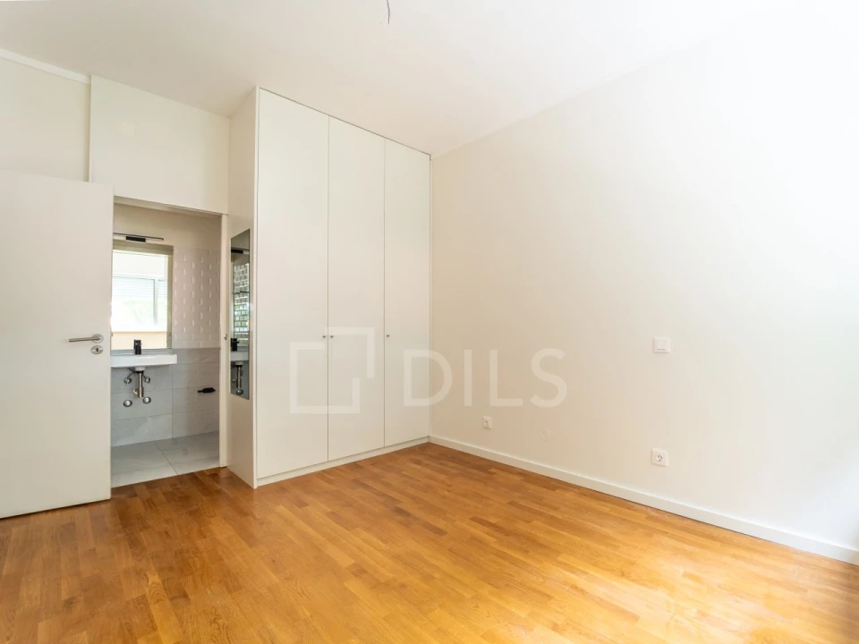 Apartamento T4 para Arrendamento em Aldoar, Foz do Douro e Nevogilde Foto 26