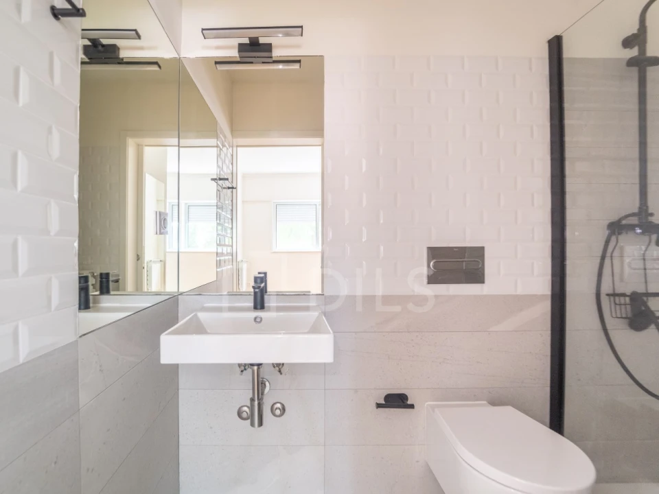 Apartamento T4 para Arrendamento em Aldoar, Foz do Douro e Nevogilde Foto 28