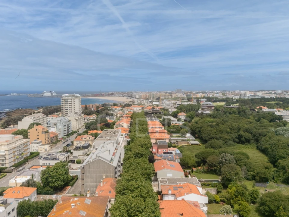 Apartamento T4 para Arrendamento em Aldoar, Foz do Douro e Nevogilde Foto 37