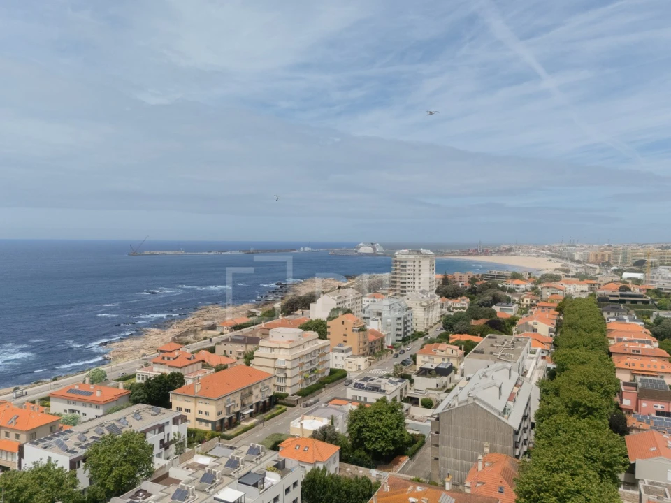 Apartamento T4 para Arrendamento em Aldoar, Foz do Douro e Nevogilde Foto 38