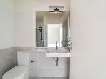 Apartamento T4 para Arrendamento em Aldoar, Foz do Douro e Nevogilde