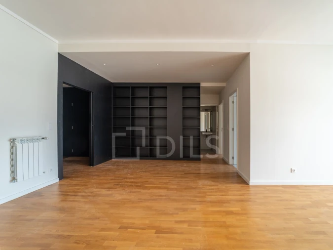 Apartamento T4 para Arrendamento em Aldoar, Foz do Douro e Nevogilde Foto 15