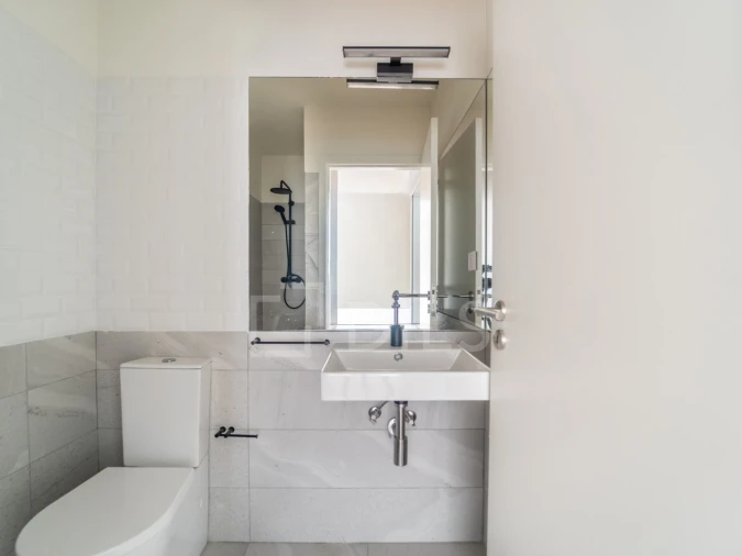 Apartamento T4 para Arrendamento em Aldoar, Foz do Douro e Nevogilde Foto 21