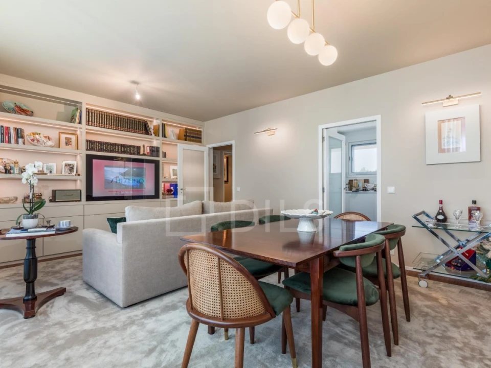 Apartamento T2 para Venda em Lordelo do Ouro e Massarelos Foto 4