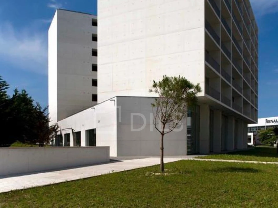 Apartamento T2 para Venda em Lordelo do Ouro e Massarelos Foto 24
