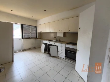 Apartamento T2 para Venda em Malveira e São Miguel de Alcainça