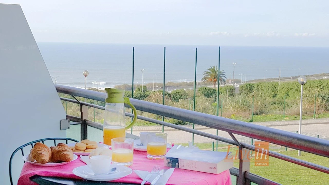 Apartamento T1 para Venda em Ericeira Foto 2