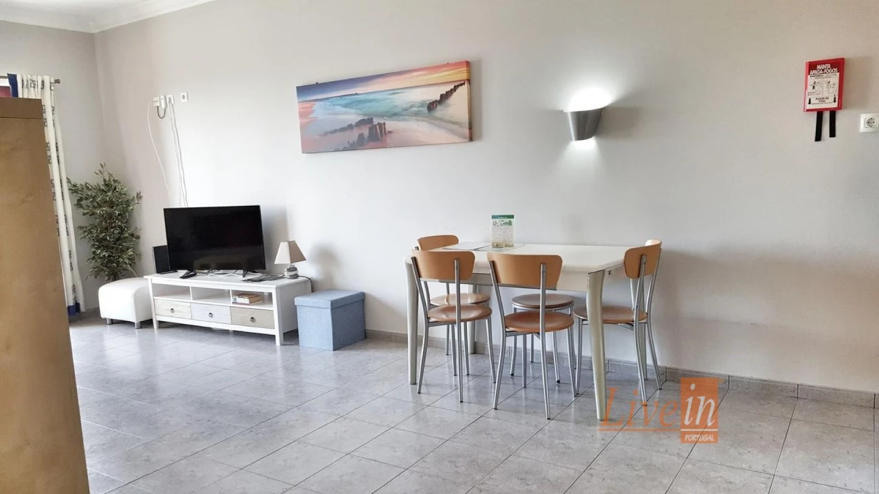 Apartamento T1 para Venda em Ericeira Foto 9