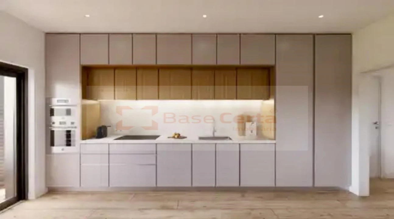 Apartamento T2 para Venda em Loures Foto 1