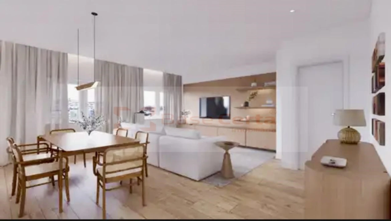 Apartamento T2 para Venda em Loures Foto 3